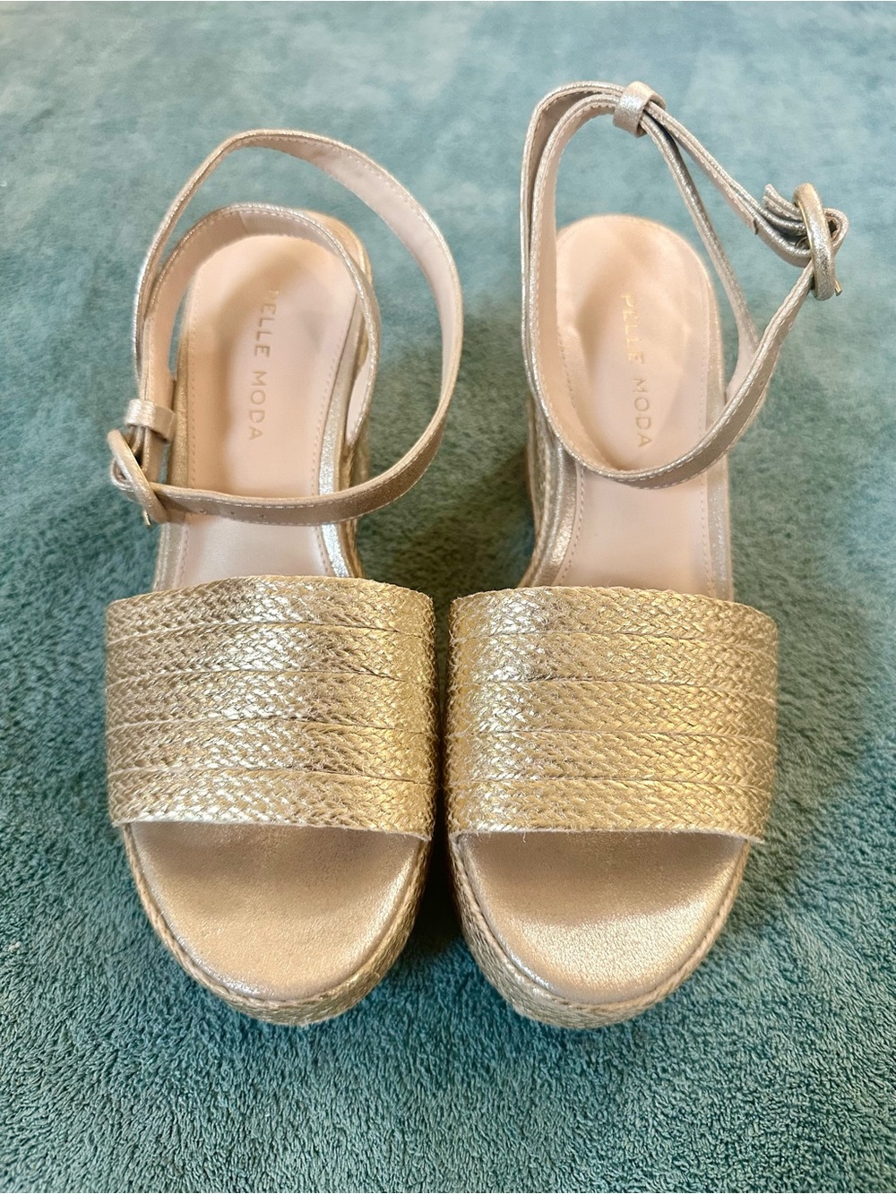 Pelle Moda Gold Espadrille Wedge Sandals Ankle Strap Metallic Platform Size 6.5 - Picture 2 of 5